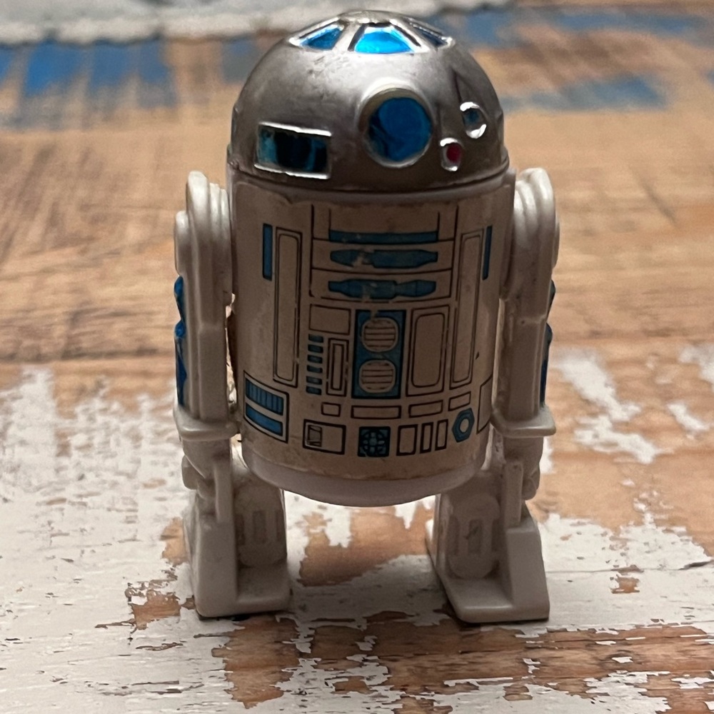 Vintage-Star Wars-Original-Solid Dome -R2-D2-Head Clicks-Kenner-1977